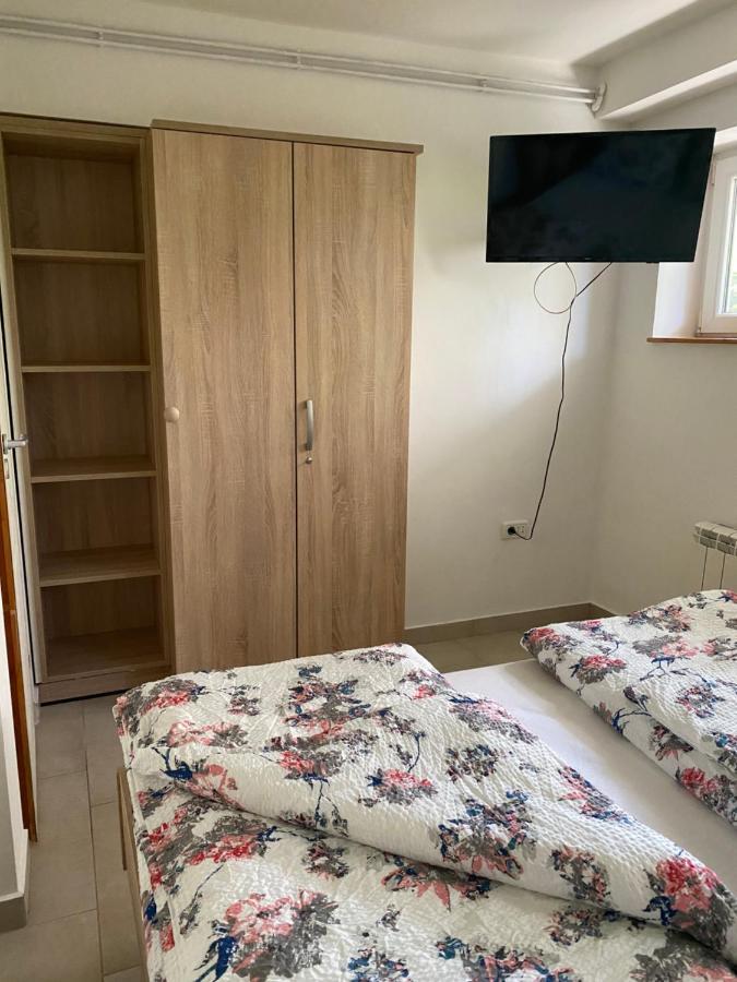 Apartments Erhart Ровинь Экстерьер фото